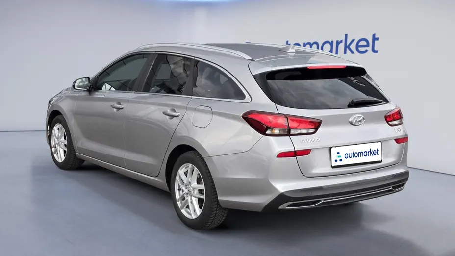 HYUNDAI i30 i30 1.0 T-GDI Smart DCT