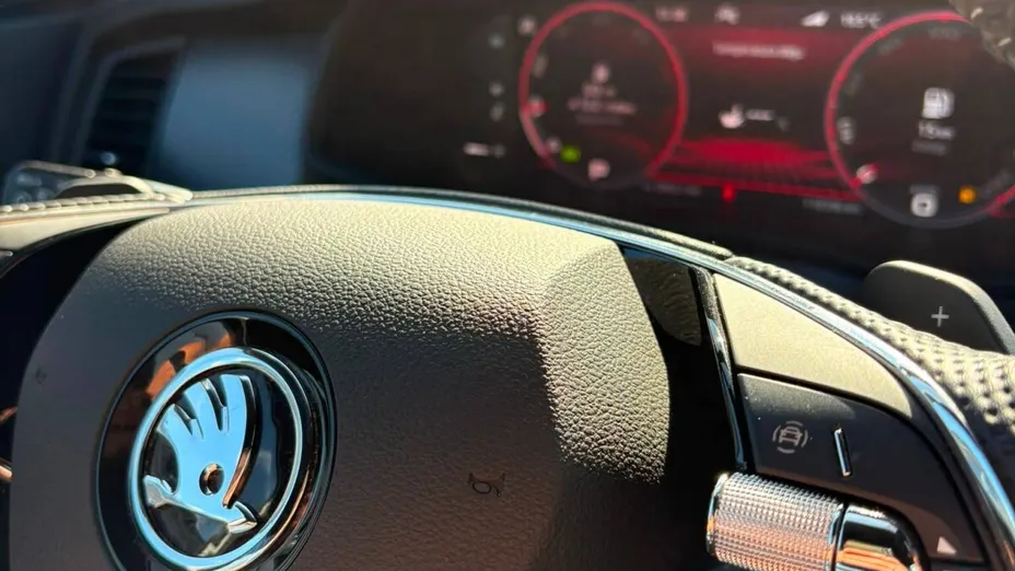 SKODA Kodiaq Kodiaq 2.0 TDI 4x4 Sportline DSG