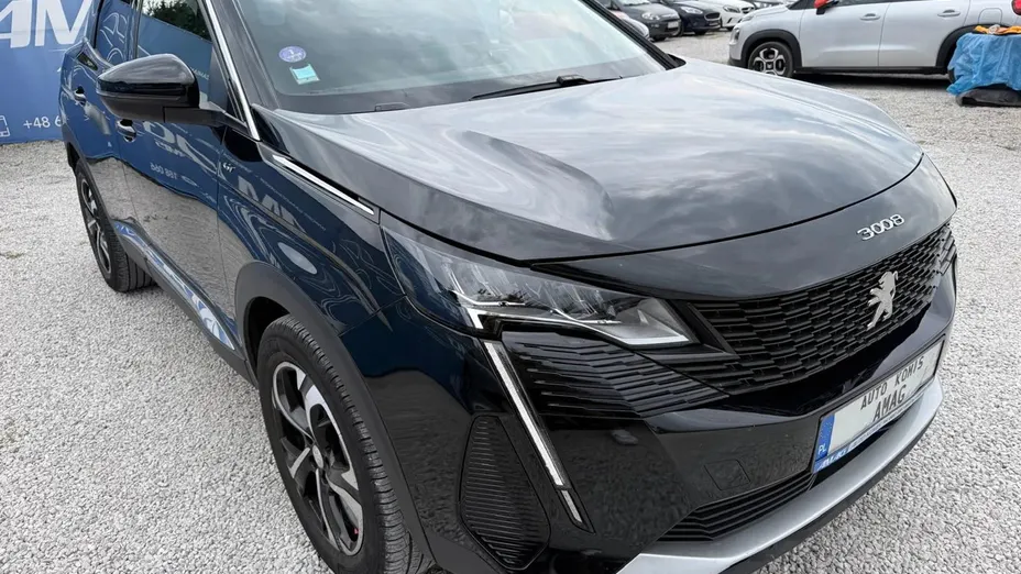 PEUGEOT 3008 -