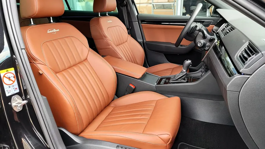 SKODA Superb Superb 2.0 TDI SCR L&K DSG