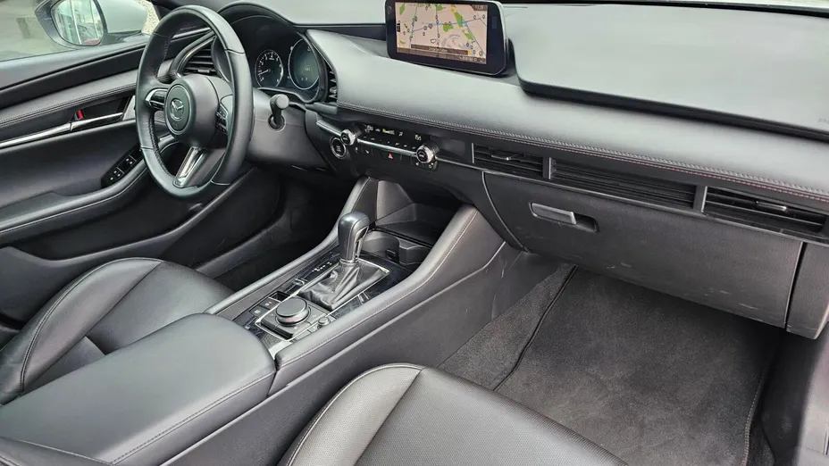 MAZDA 3 3 2.0 mHEV Exclusive Line aut