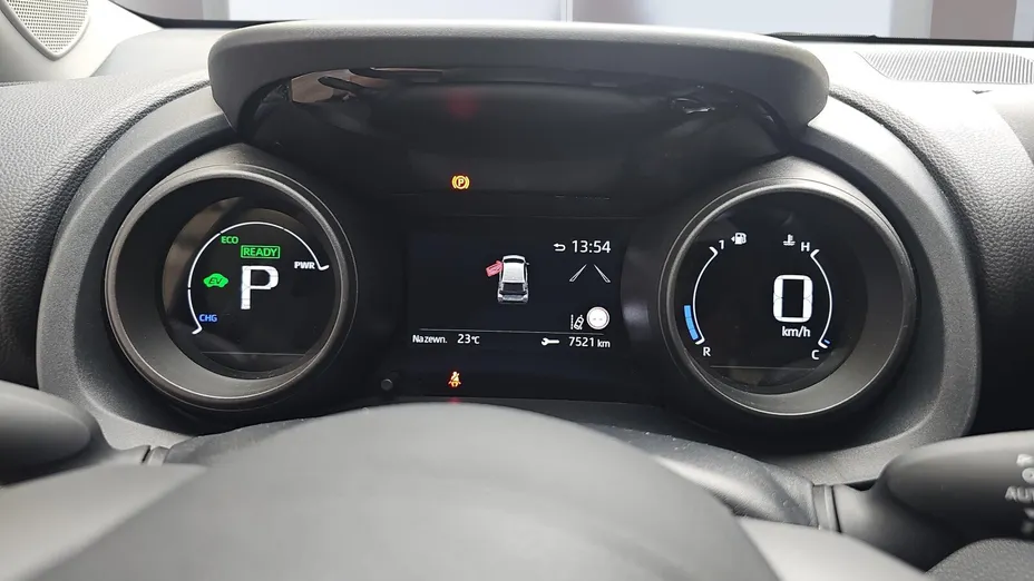 TOYOTA Yaris Yaris Hybrid 1.5 Comfort