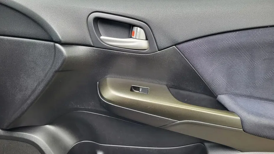 HONDA Civic -