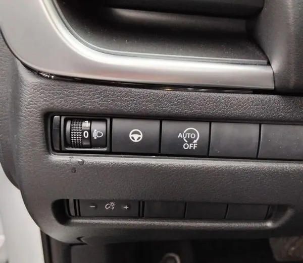 NISSAN Qashqai Qashqai 1.3 DIG-T mHEV N-Connecta Xtronic