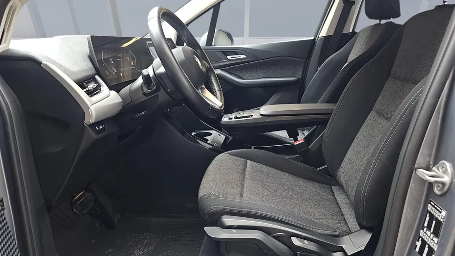 BMW Seria 2 218i aut