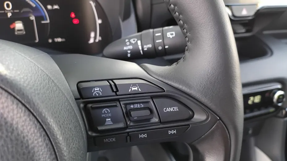 MAZDA 2 2 1.5 Hybrid Homura CVT