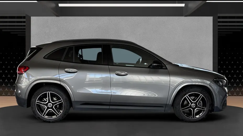 MERCEDES-BENZ GLA GLA 200 mHEV AMG Line 7G-DCT