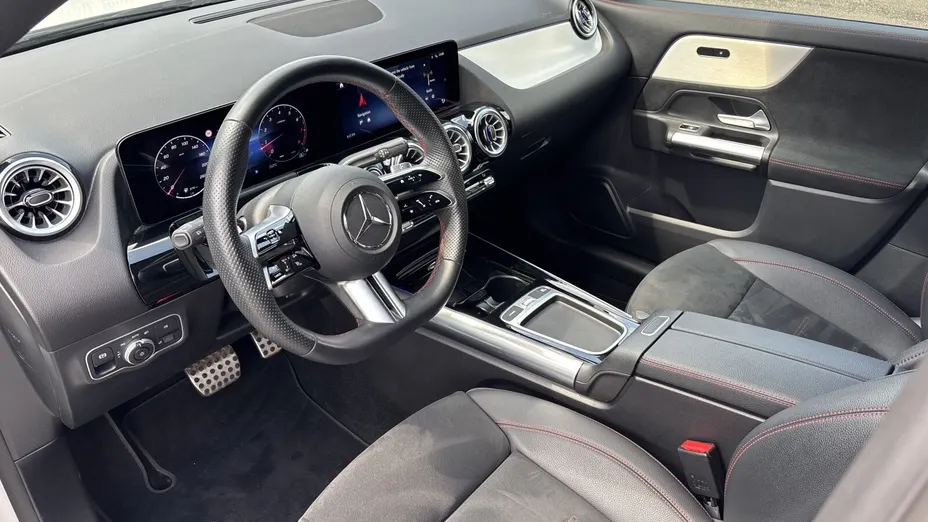 MERCEDES-BENZ GLA GLA 200 mHEV AMG Line 7G-DCT
