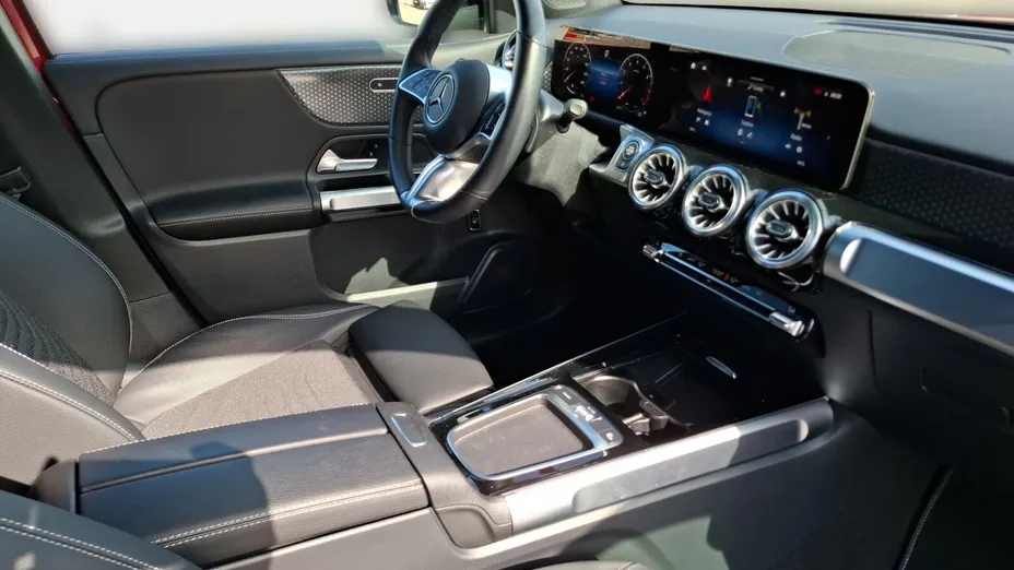 MERCEDES-BENZ GLB GLB 200 mHEV Progressive 7G-DCT