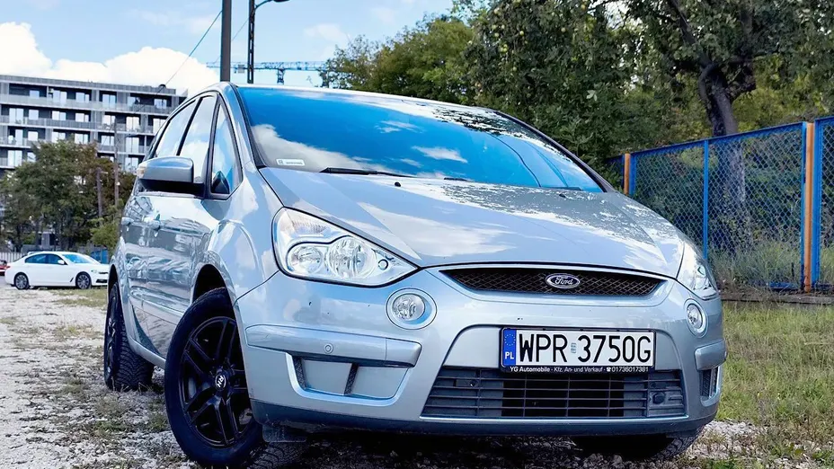 FORD S-MAX -