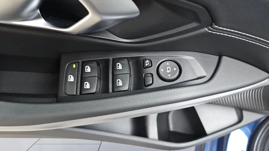 BMW Seria 3 318d mHEV aut