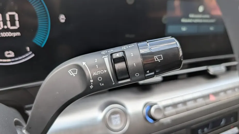 HYUNDAI Kona Kona 1.6 GDI Hybrid Smart DCT Nowy