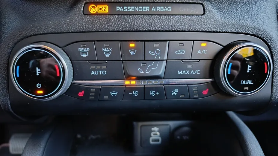 FORD Kuga Kuga 2.0 EcoBlue FWD ST-Line aut