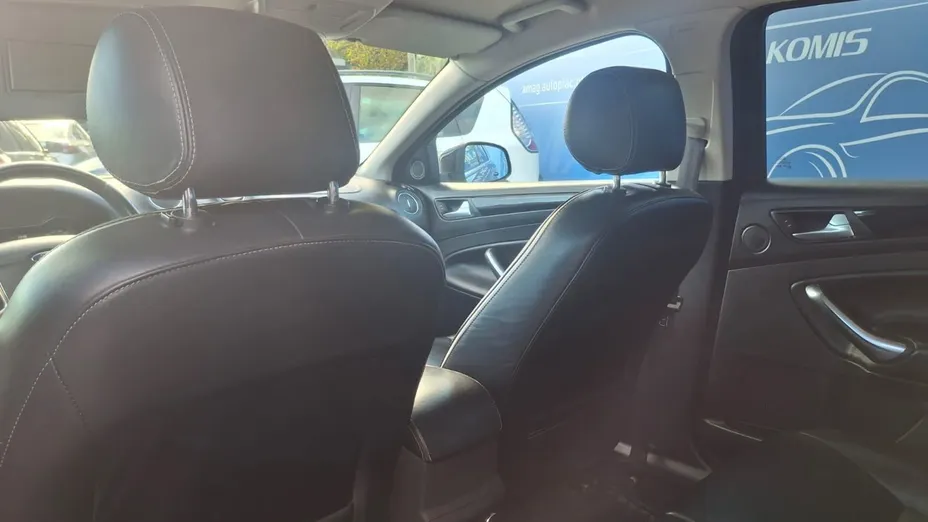 FORD Mondeo -