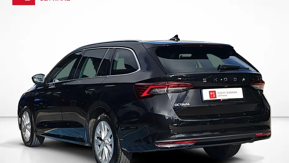 SKODA Octavia -