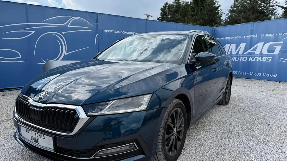 SKODA Octavia -