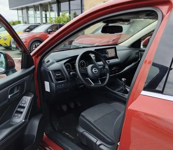 NISSAN Qashqai Qashqai 1.3 DIG-T mHEV N-Connecta