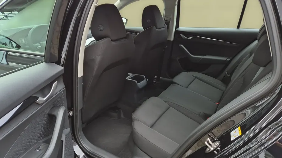 SKODA Octavia Octavia 2.0 TDI Essence DSG Nowy