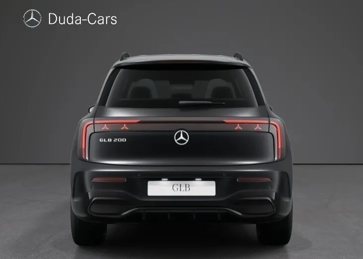 MERCEDES-BENZ GLB -