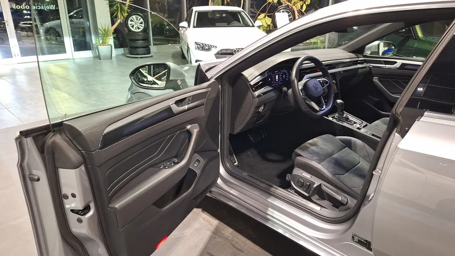 VOLKSWAGEN Arteon Arteon 2.0 TSI R-Line DSG