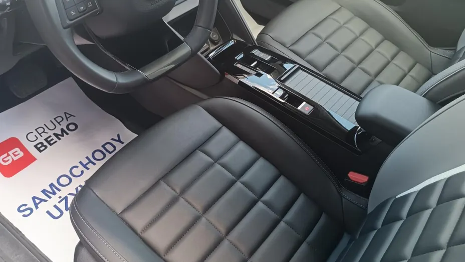 CITROEN C4 C4 1.2 PureTech Max S&S EAT8