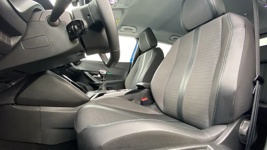 PEUGEOT 2008 -