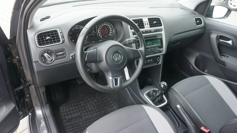 VOLKSWAGEN Polo Polo 1.2 12V Comfortline