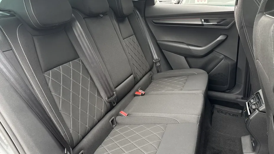 SKODA Karoq Karoq 1.5 TSI ACT Sportline DSG