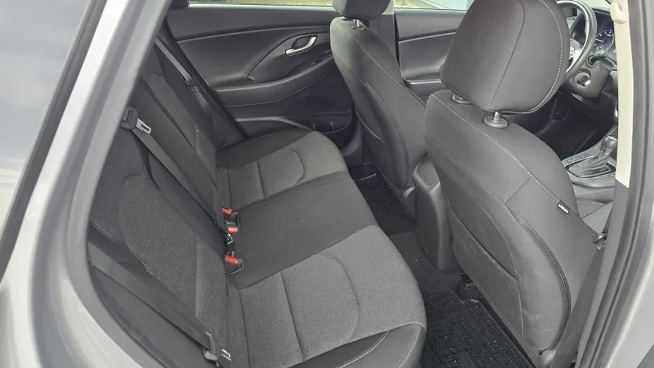 HYUNDAI i30 i30 1.0 T-GDI Smart DCT