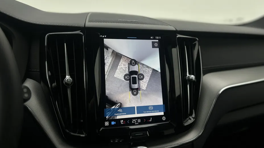 VOLVO XC60 XC60 T8 Plug-In Hybrid AWD Ultimate Dark aut