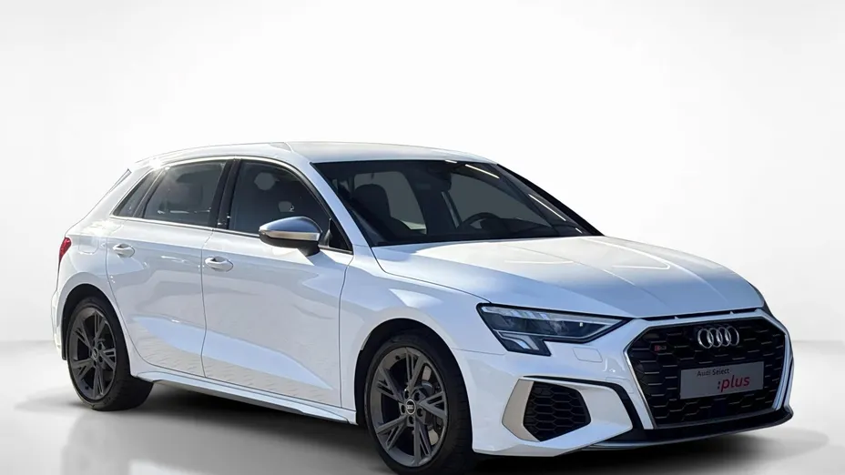 AUDI S3 Sportback -