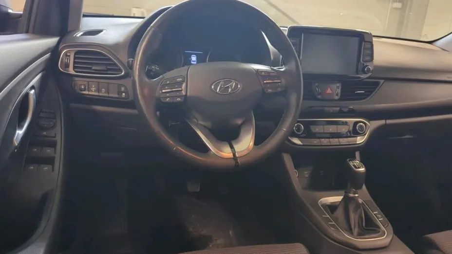 HYUNDAI i30 i30 1.0 T-GDI Modern