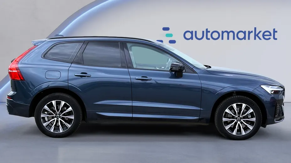 VOLVO XC60 XC60 B5 B AWD Plus Dark aut