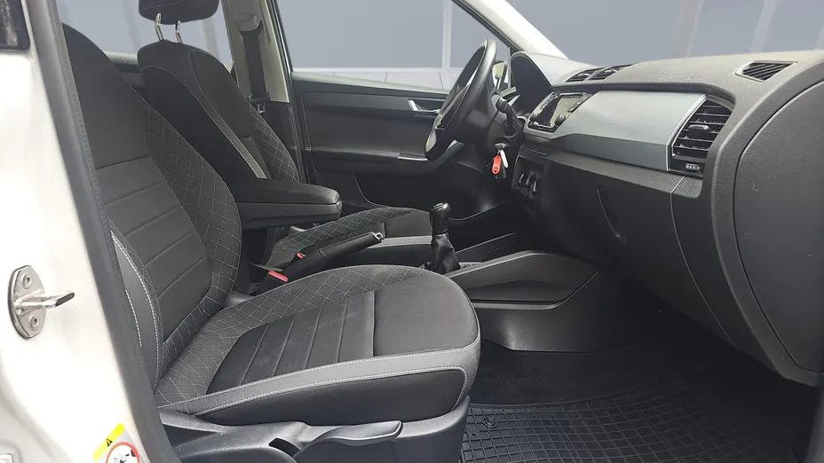 SKODA Fabia Fabia 1.0 TSI Ambition