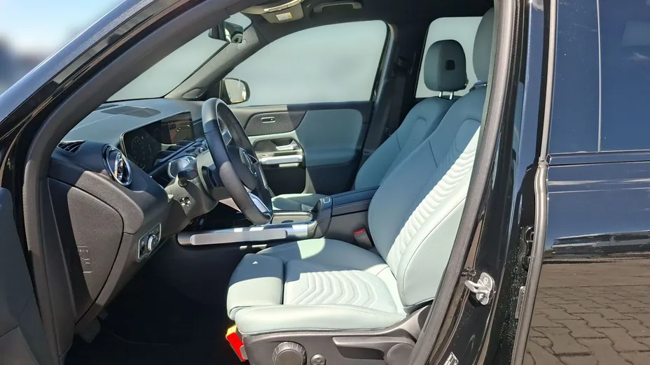 MERCEDES-BENZ GLB GLB 200 mHEV Progressive 7G-DCT