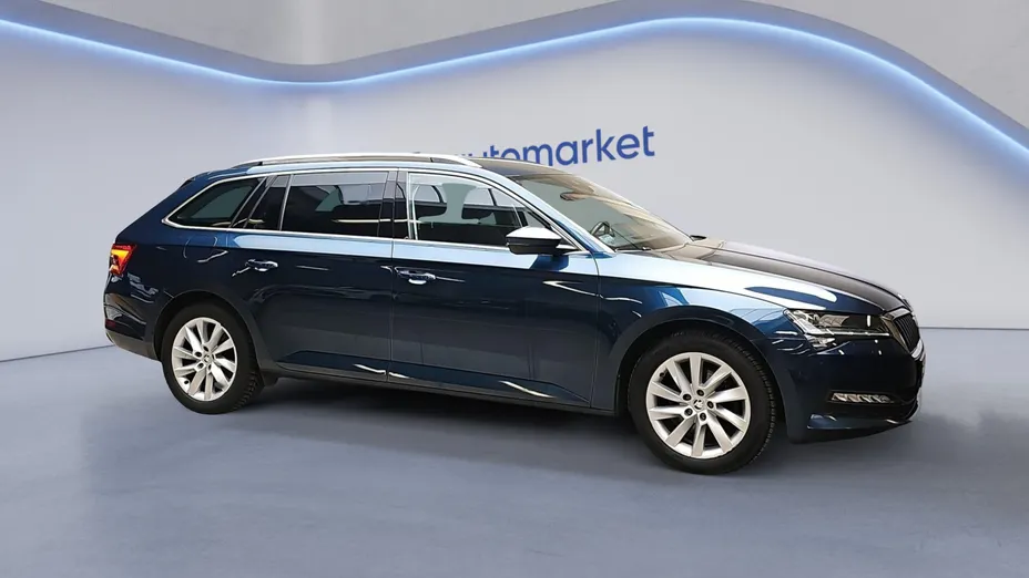 SKODA Superb Superb 2.0 TDI SCR Ambition