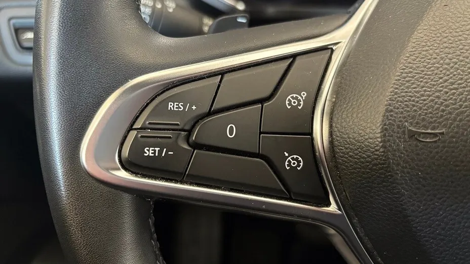 RENAULT Captur Captur 1.3 TCe mHEV Techno EDC
