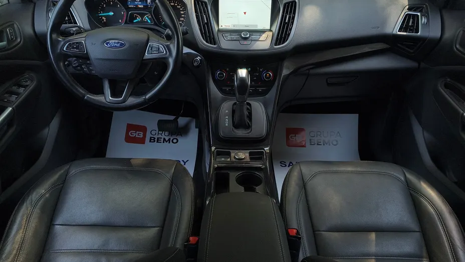 FORD Kuga -