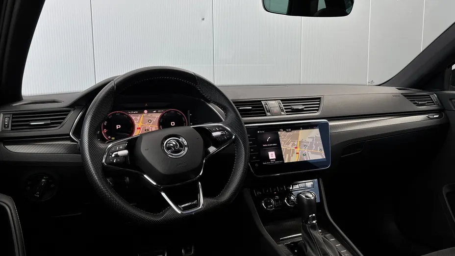 SKODA Superb Superb 2.0 TDI SCR 4x4 Sportline DSG