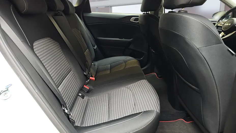 KIA Cee'd Ceed 1.5 T-GDI M