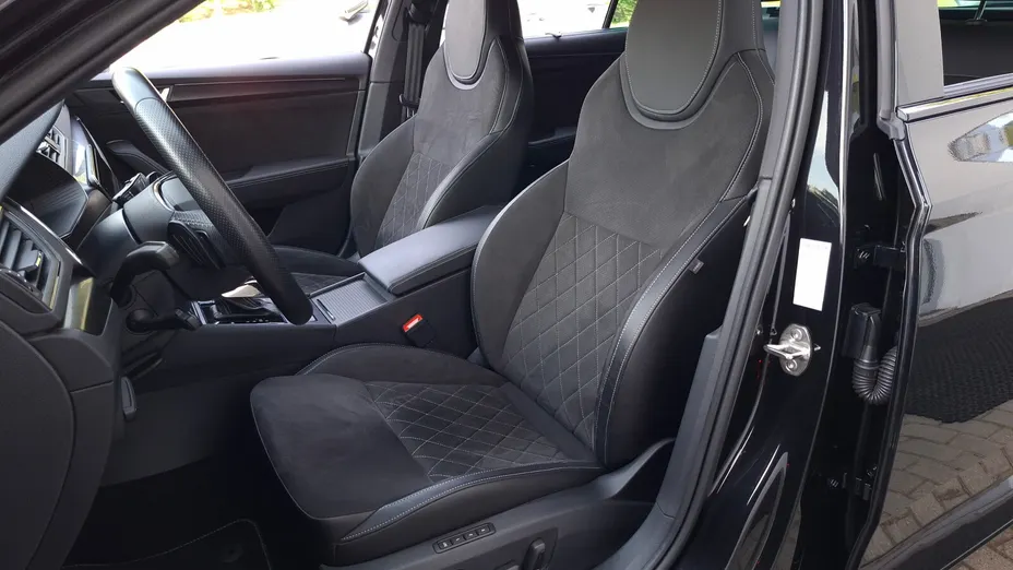 SKODA Superb Superb 2.0 TDI SCR 4x4 Sportline DSG