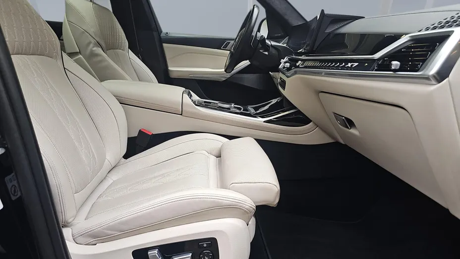 BMW X7 X7 xDrive40d mHEV M Sport sport-aut