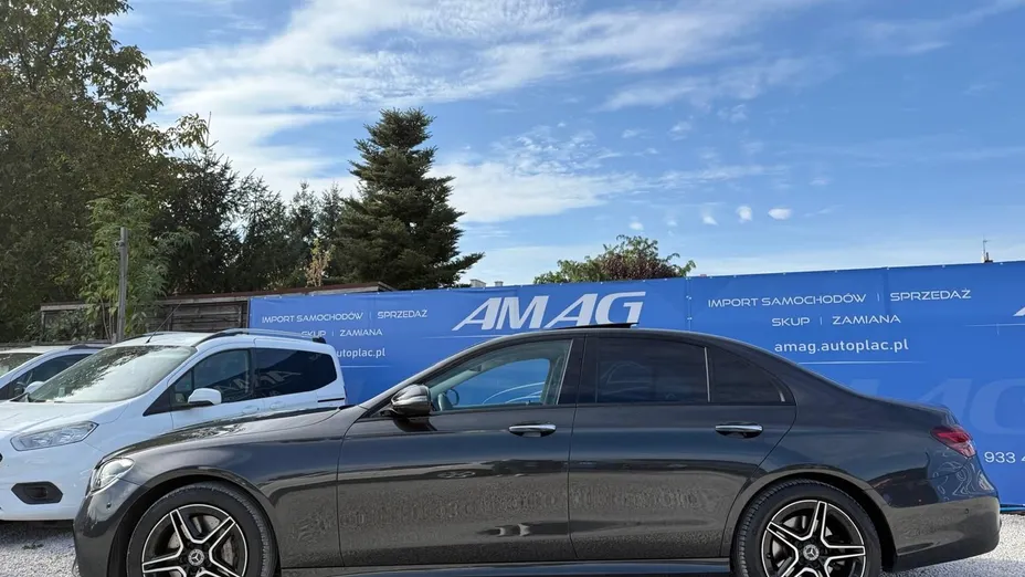 MERCEDES-BENZ E Klasa -