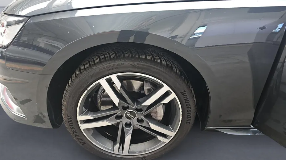 AUDI A4 A4 40 TFSI mHEV Advanced S tronic