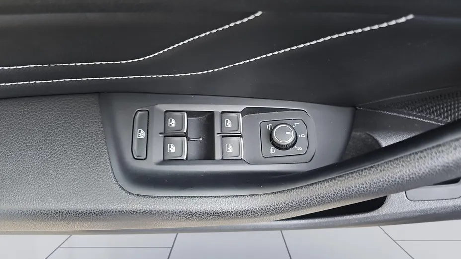VOLKSWAGEN Arteon Arteon 2.0 TSI Elegance DSG
