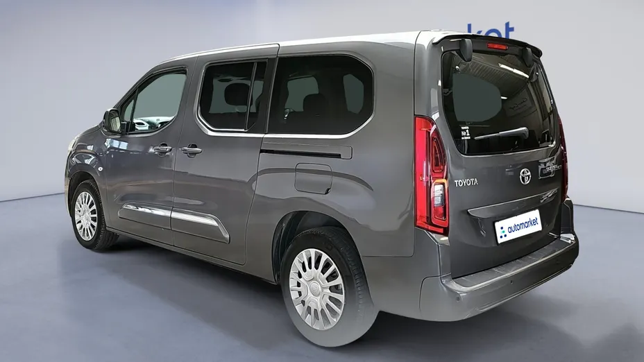 TOYOTA Proace City Verso Proace City Verso Long 1.5 D-4D Business