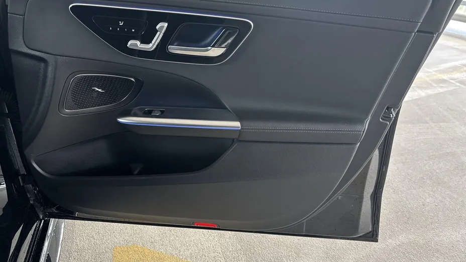 MERCEDES-BENZ C Klasa C 220 d mHEV 4-Matic AMG