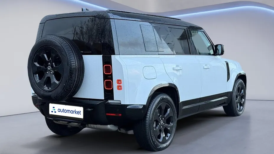 LAND ROVER Defender Defender 110 3.0 D300 mHEV X-Dynamic SE