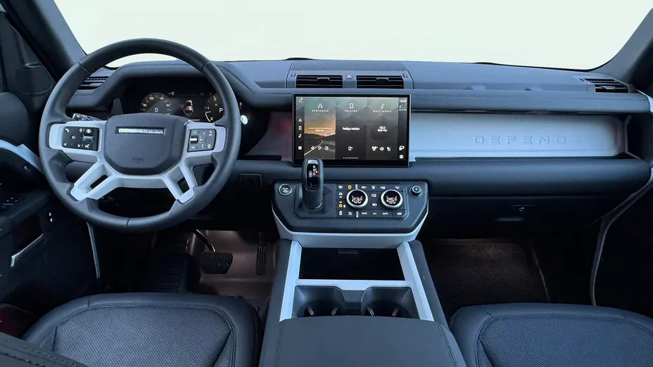 LAND ROVER Defender Defender 110 3.0 D300 mHEV X-Dynamic SE