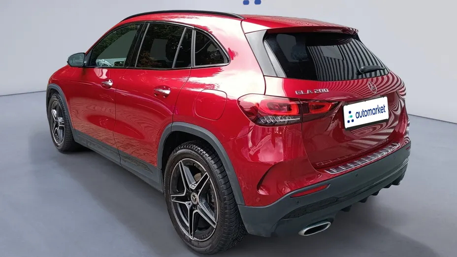 MERCEDES-BENZ GLA GLA 200 AMG Line